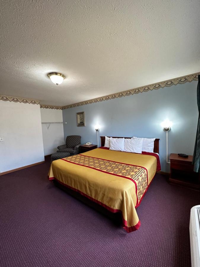 Attica Inn المظهر الخارجي الصورة