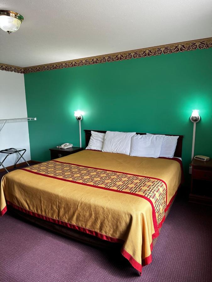 Attica Inn المظهر الخارجي الصورة